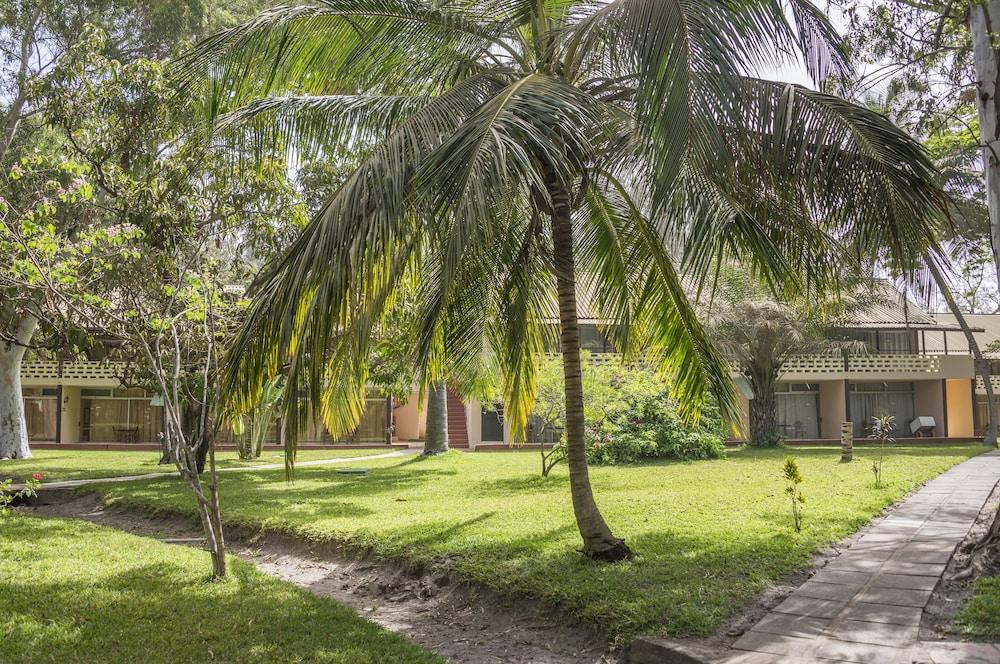 Senegambia Beach Hotel コロリ エクステリア 写真