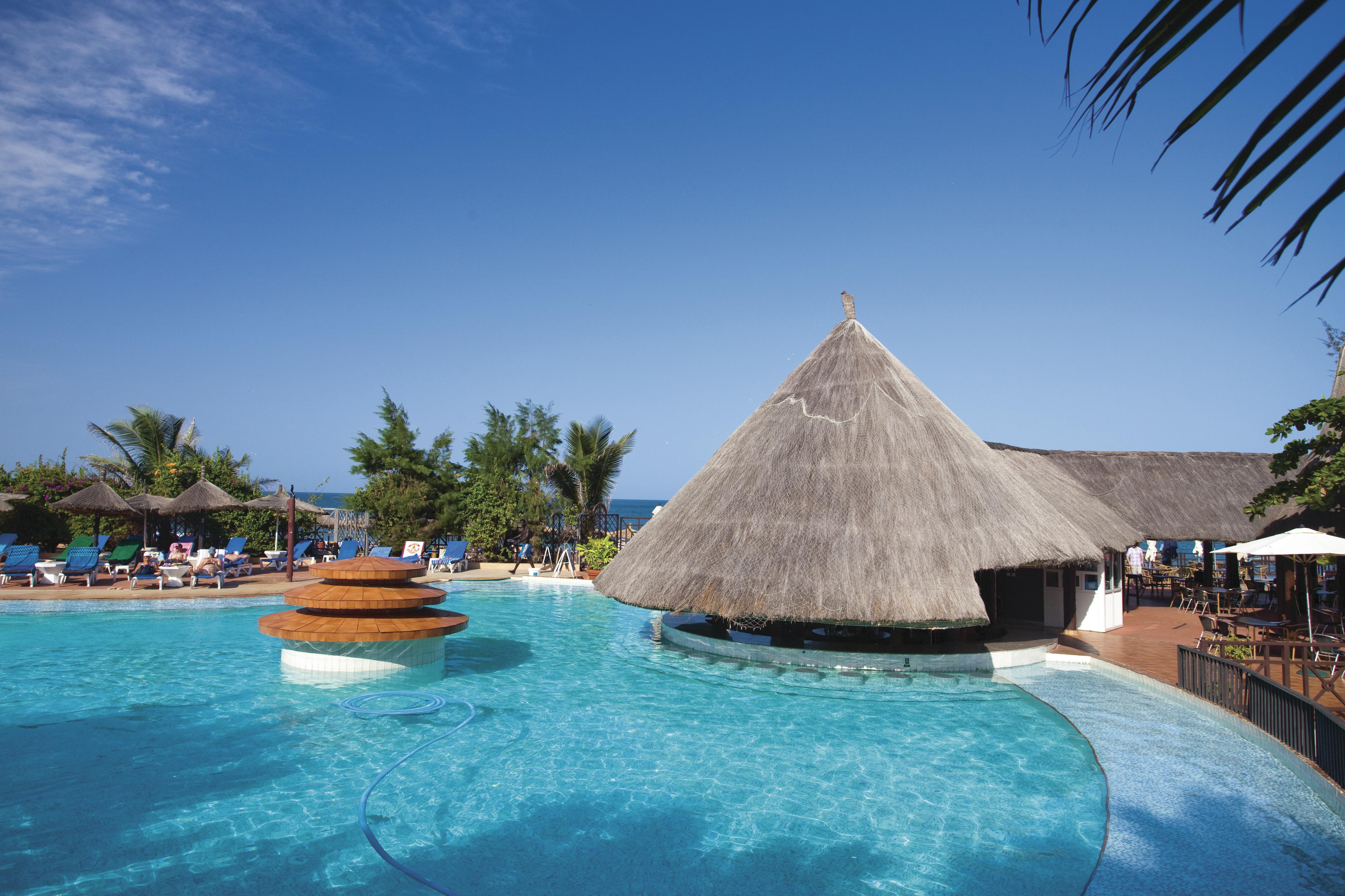 Senegambia Beach Hotel コロリ エクステリア 写真