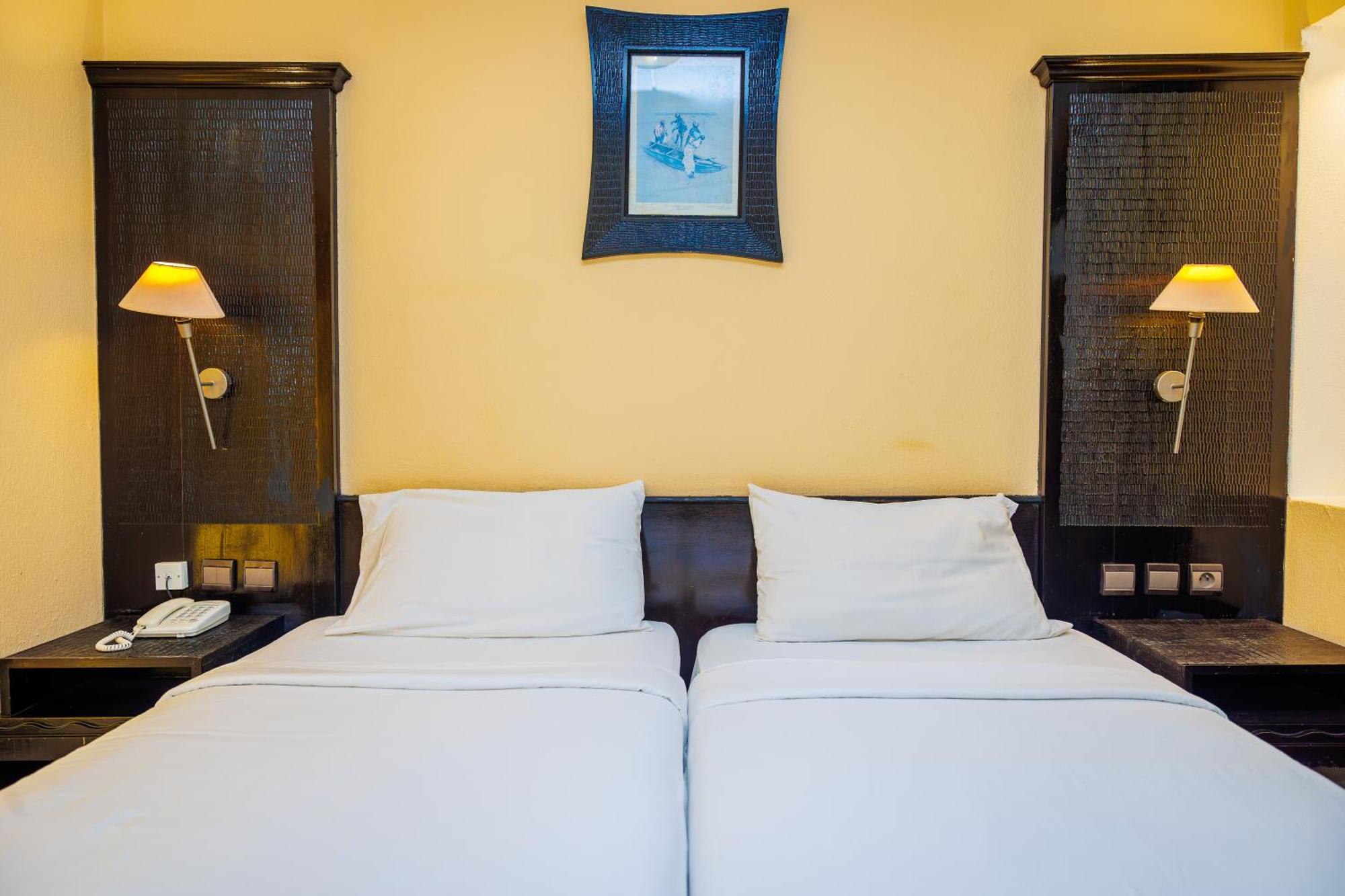 Senegambia Beach Hotel コロリ エクステリア 写真