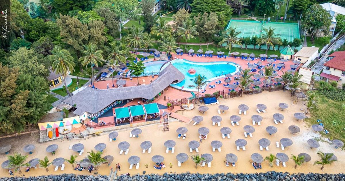 Senegambia Beach Hotel コロリ エクステリア 写真