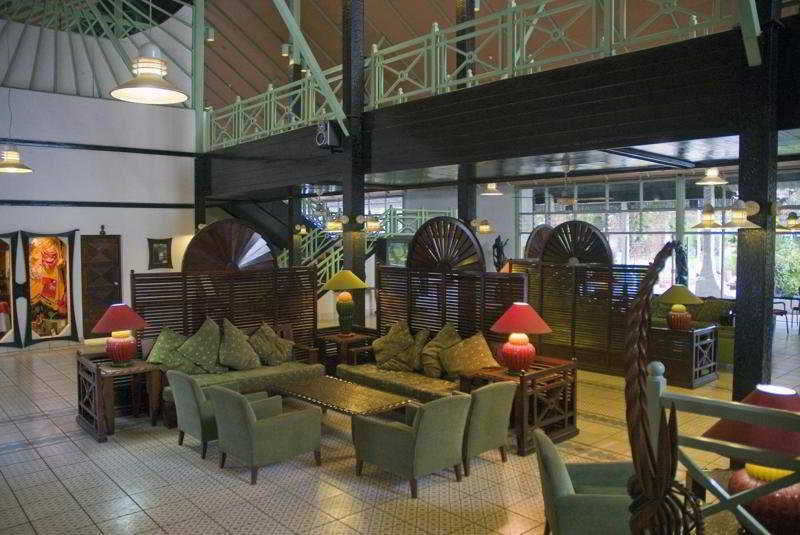 Senegambia Beach Hotel コロリ エクステリア 写真